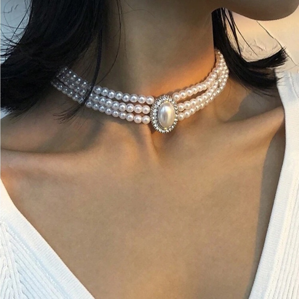 Victorian Pearl Choker Gold Cameo Clasp - Picture 4 of 7